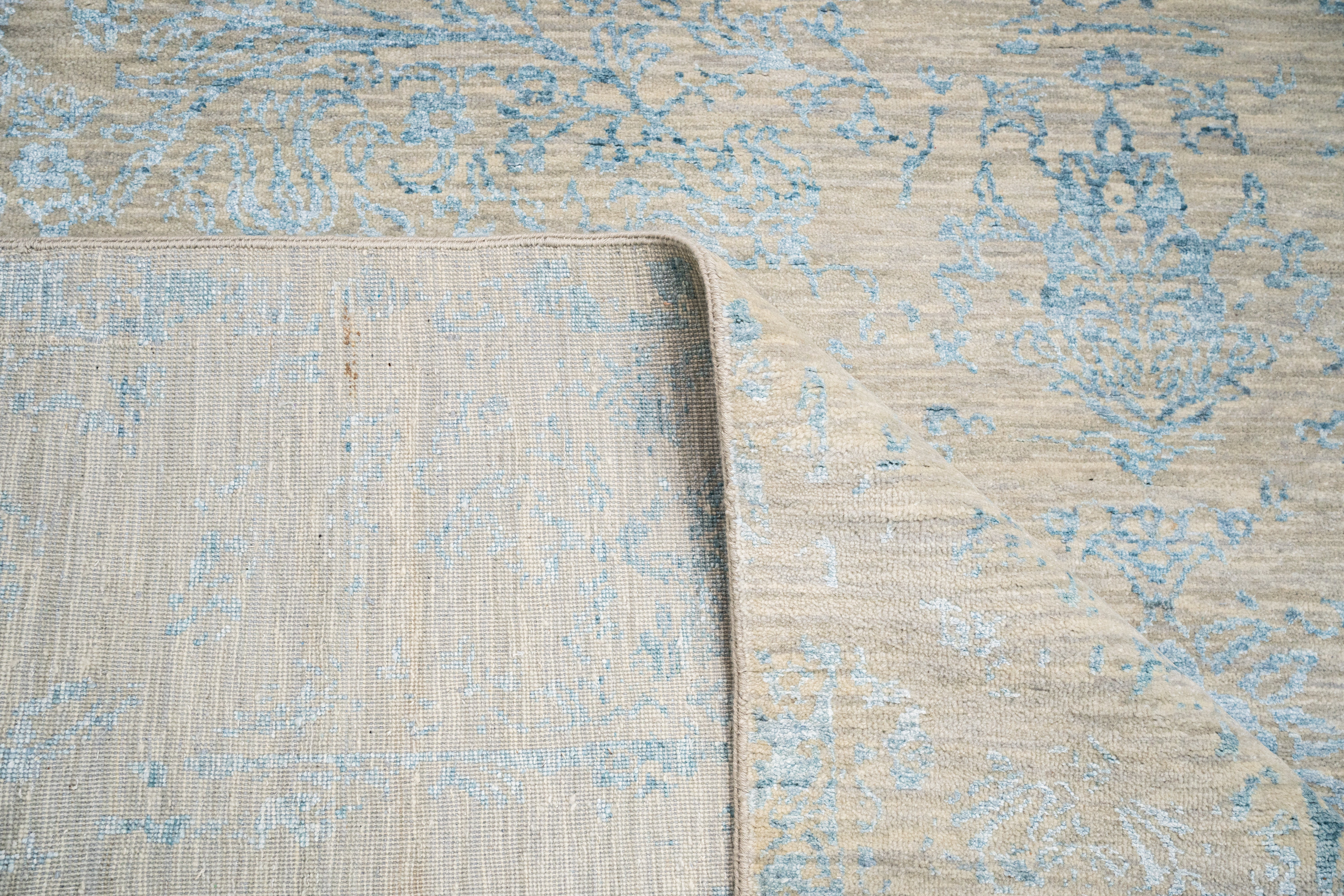 Handknotted Carpet, DIA - 1278 JK Round Silver & Silk 102